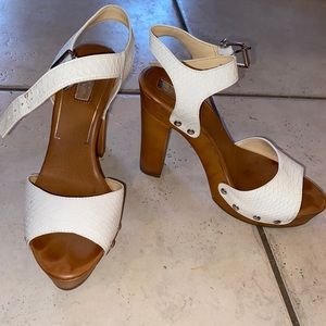Jessica Simpson Heels